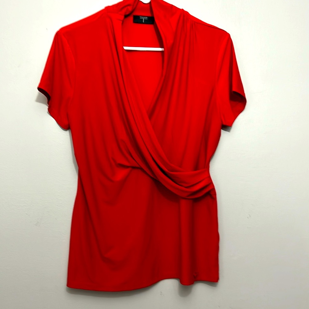 Tahari Red V-neck, Slimming faux wrap, short sleeve top size medium